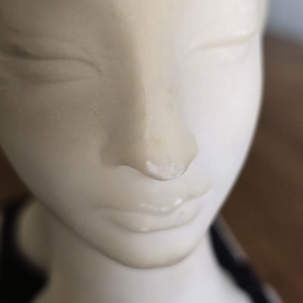 Vintage Italian Alabaster Bust Bookends – Mid Century Modern Shelf Decor” - Picture 6 of 10